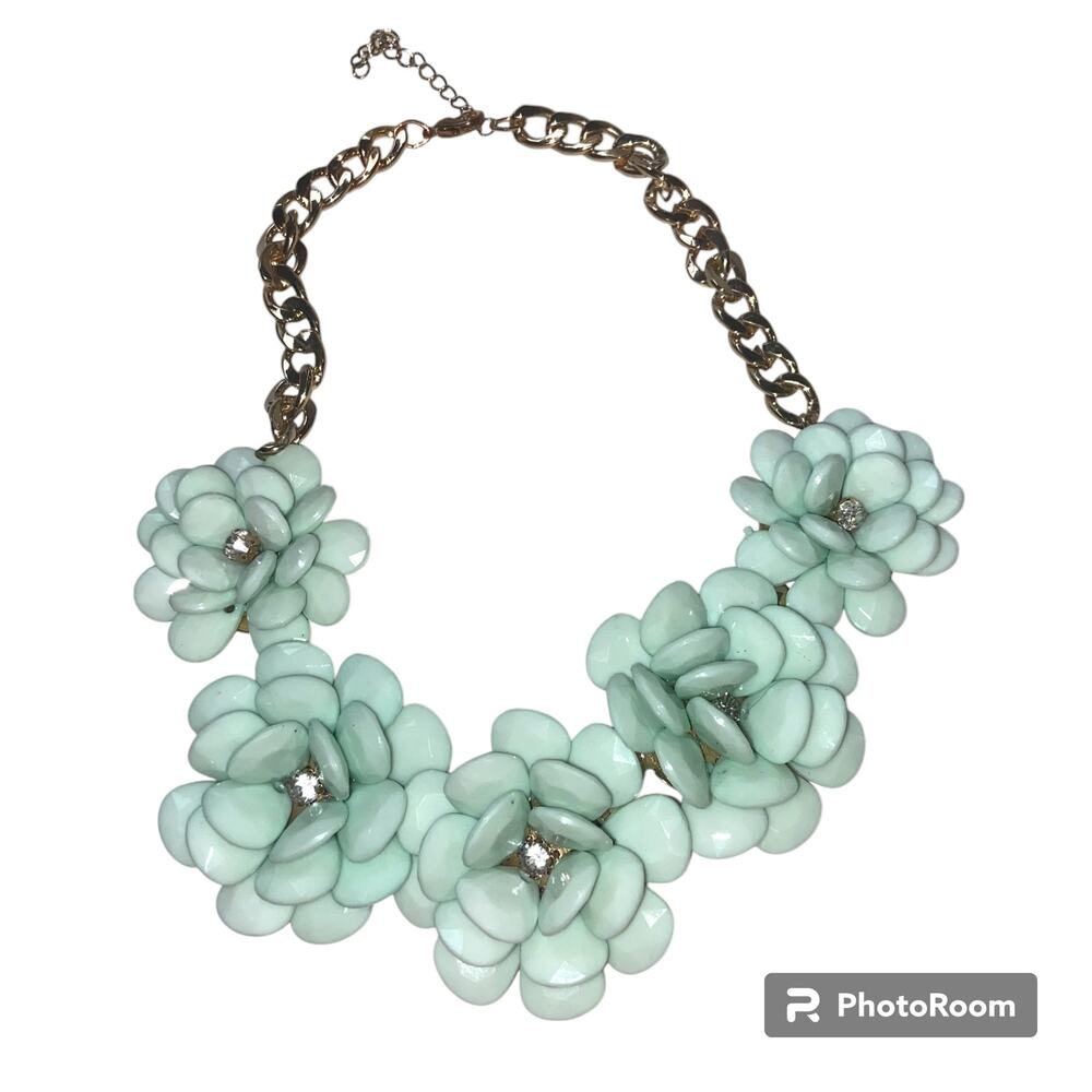 1950s Designer Style Costume Necklace 16" Faceted Flower Beaded Choker Gold Tone